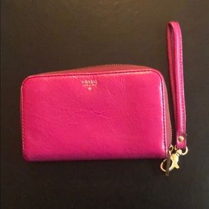 Fossil wristlet